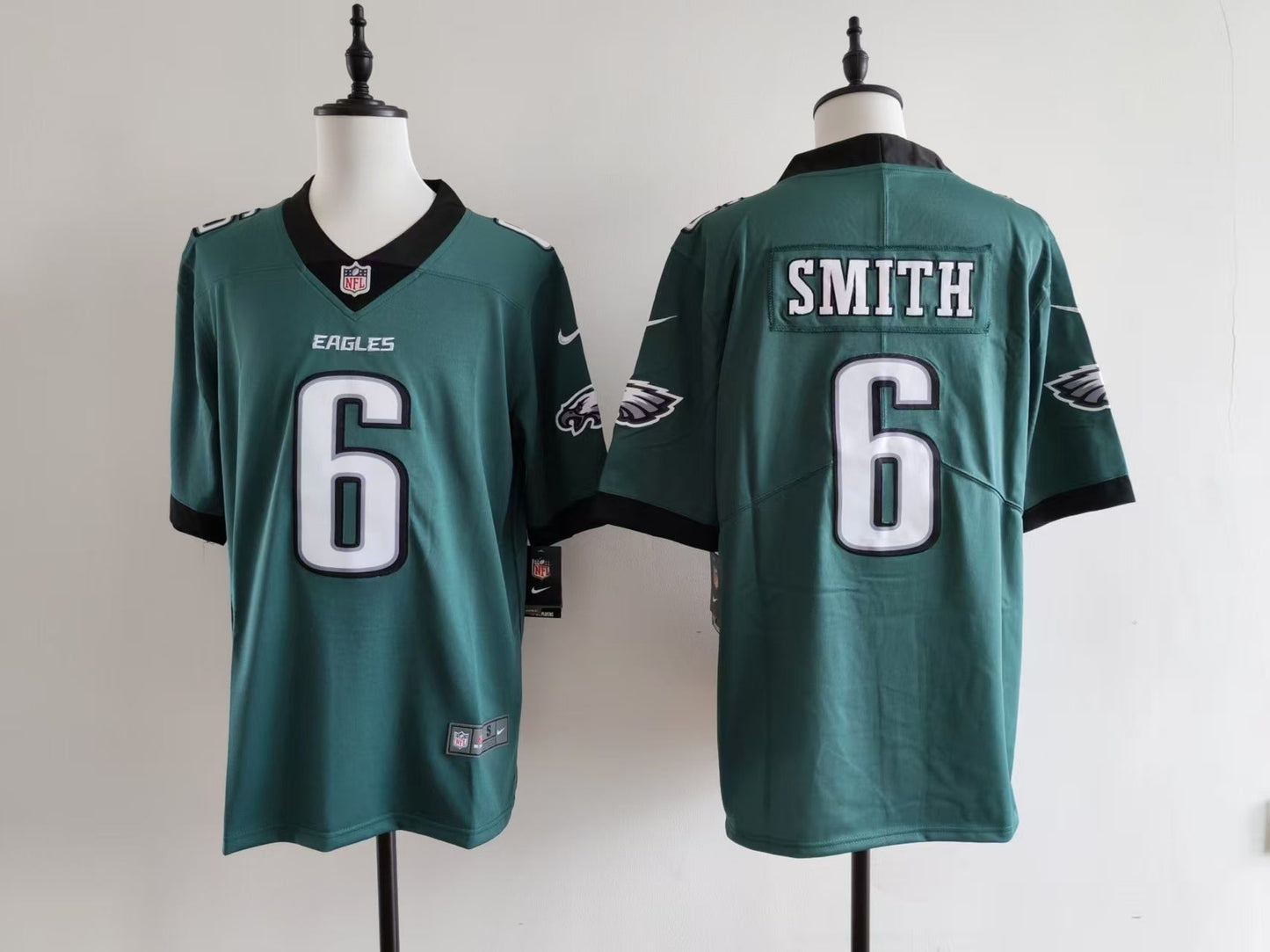 Men's Philadelphia Eagles DeVonta Smith Jersey-Midnight Green