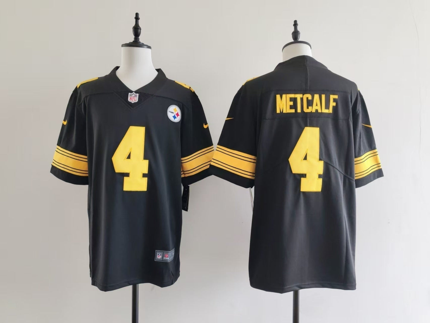 Men's Pittsburgh Steelers DK Metcalf  Jersey -  Black-yellow numbers